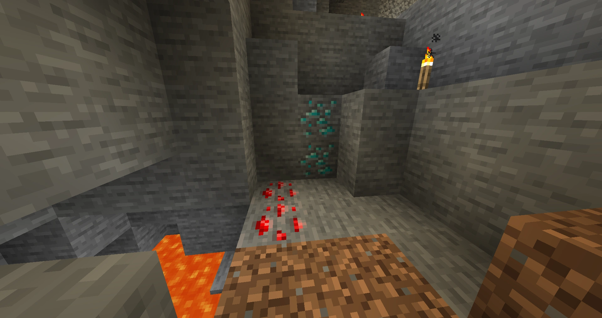 Naturally generated diamond ore at deepslate level — mining it drops 3–7 XP per block on top of the diamond.